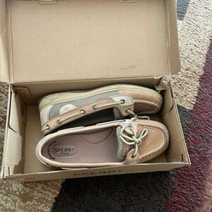 Sperrys shoes